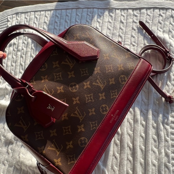 Louis vuitton Dora handbag - Picture 2 of 6
